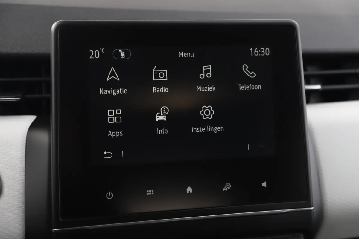 1.0 TCe 90 Evolution 16 inch LMV Donkere Ramen Navigatie Carplay Rijstrooksensor Parkeersensor