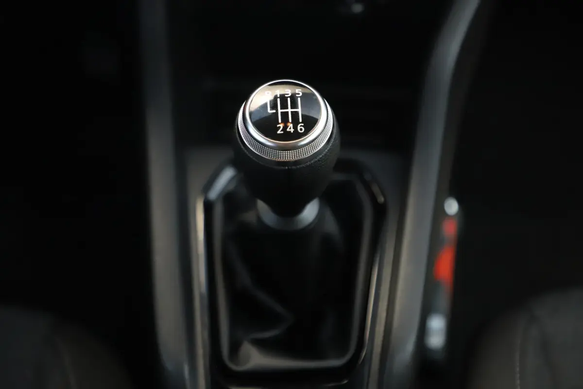1.0 TCe Business Zen Navigatie Airco Cruise Control Carplay Android Bluetooth LED Parkeersensor