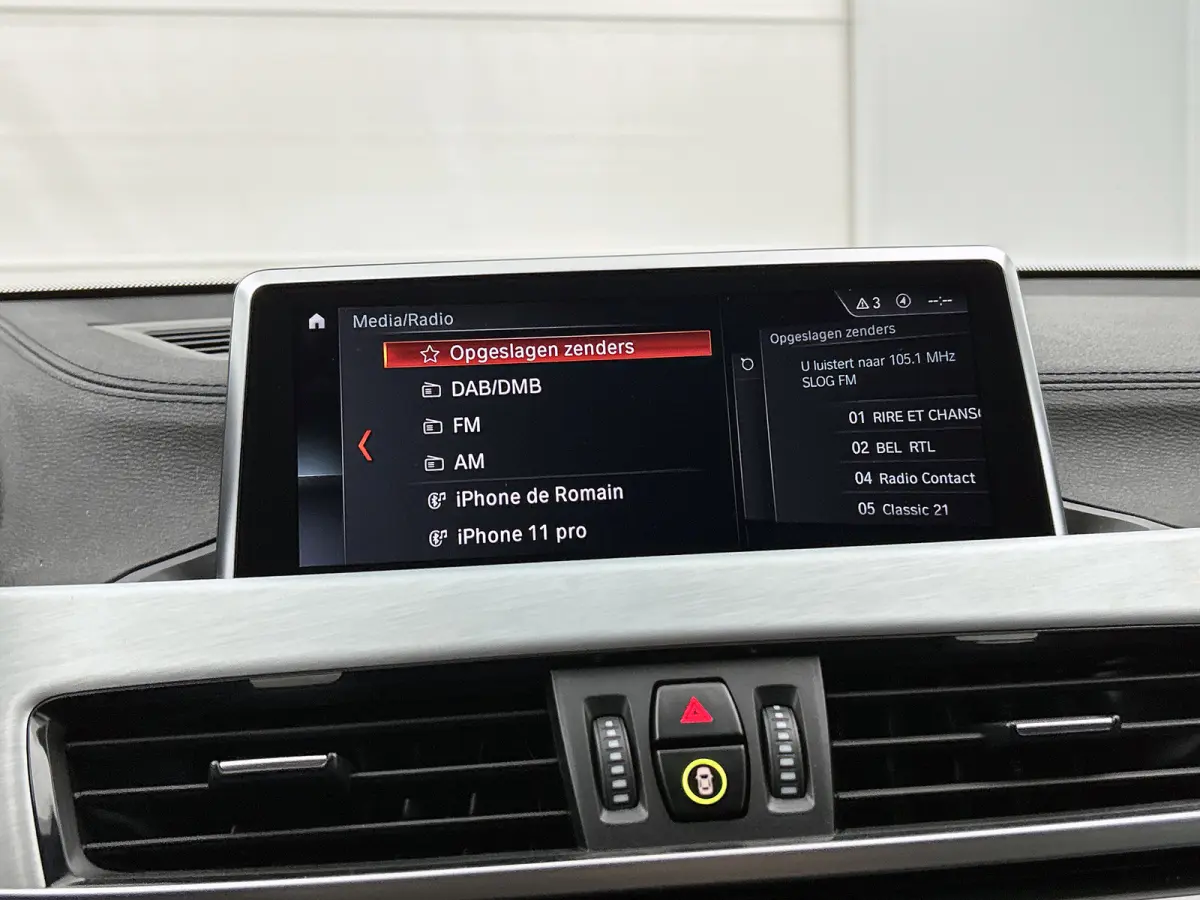 SDrive18i Executive Edition (GROOT-NAVIGATIE, STOELVERWARMING, CAMERA, PDC, DEALER ONDERHOUDEN, LED,