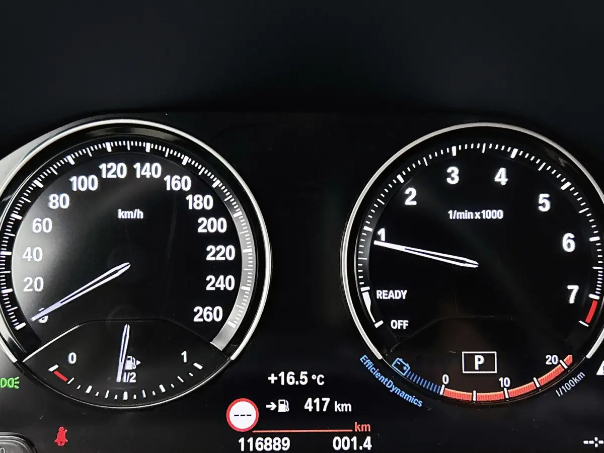 SDrive18i Executive Edition (GROOT-NAVIGATIE, STOELVERWARMING, CAMERA, PDC, DEALER ONDERHOUDEN, LED,