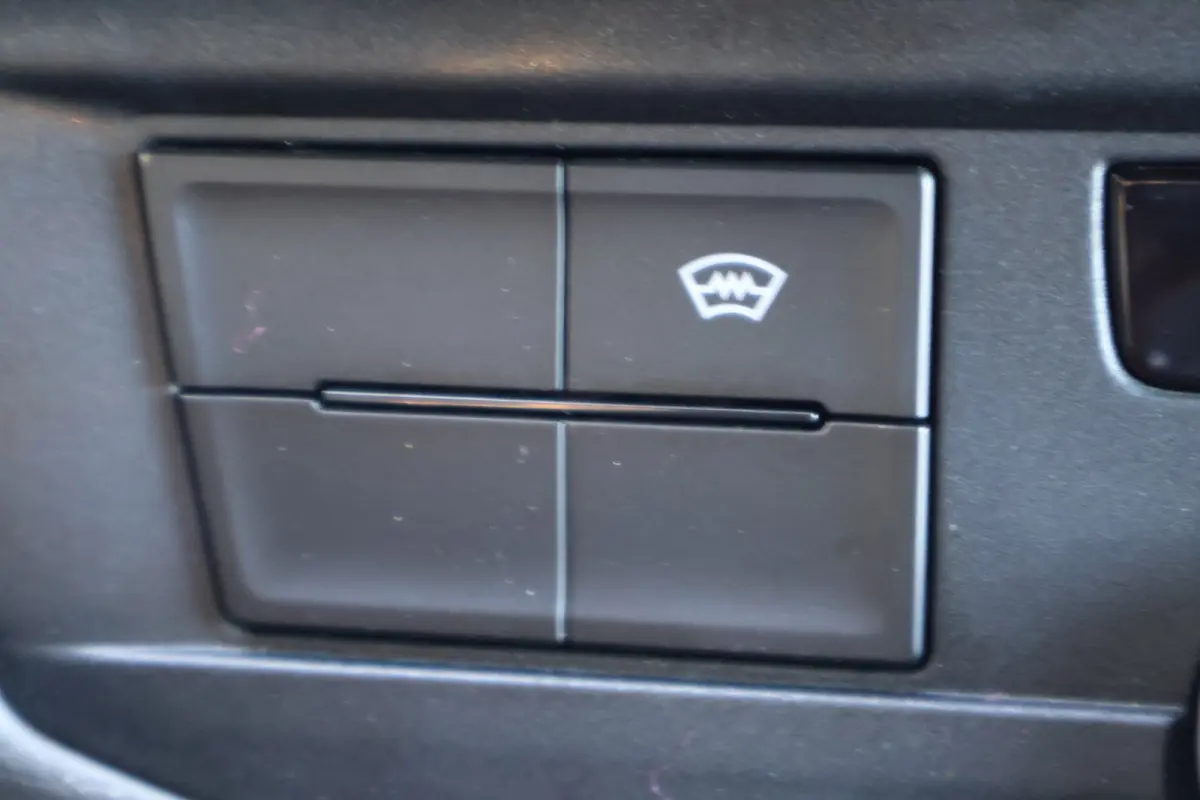2.0 TDI 150pk L2 H1 35 Jaar Derks Editie