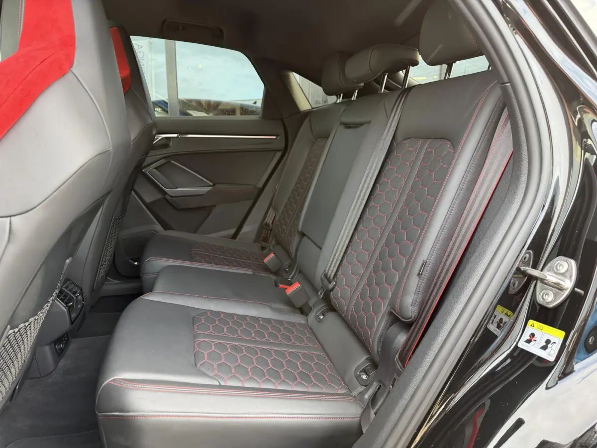 RS TFSI 400PK | BOMVOL | Target Blue Eye | Lasershield | Allsetra | Led Matrix Koplampen | RS Sportuitlaat | Adaptive Cruise Control | Adaptive Demping | Elektrisch Glazen Schuifdak | RS Sea
