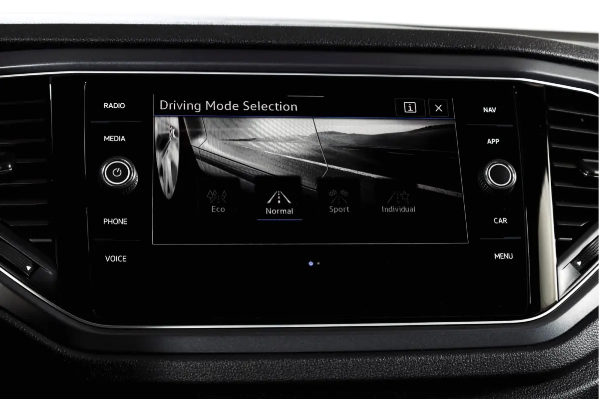1.5 TSI 150 PK R-Line | Dig. Cockpit | Adapt. Cruise | Stoelverw. | PDC | Carplay / Android | ECC | LM 17" |