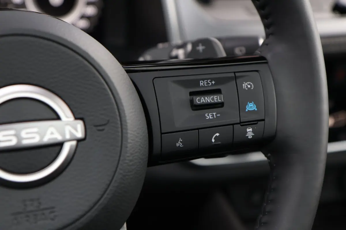 1.3 MHEV Xtronic Tekna Plus Panoramadak Bose Headup