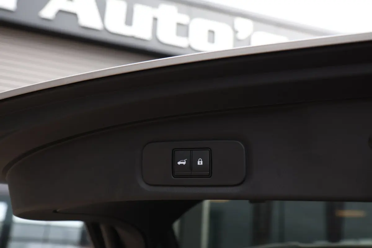 1.3 MHEV Xtronic Tekna Plus Panoramadak Bose Headup