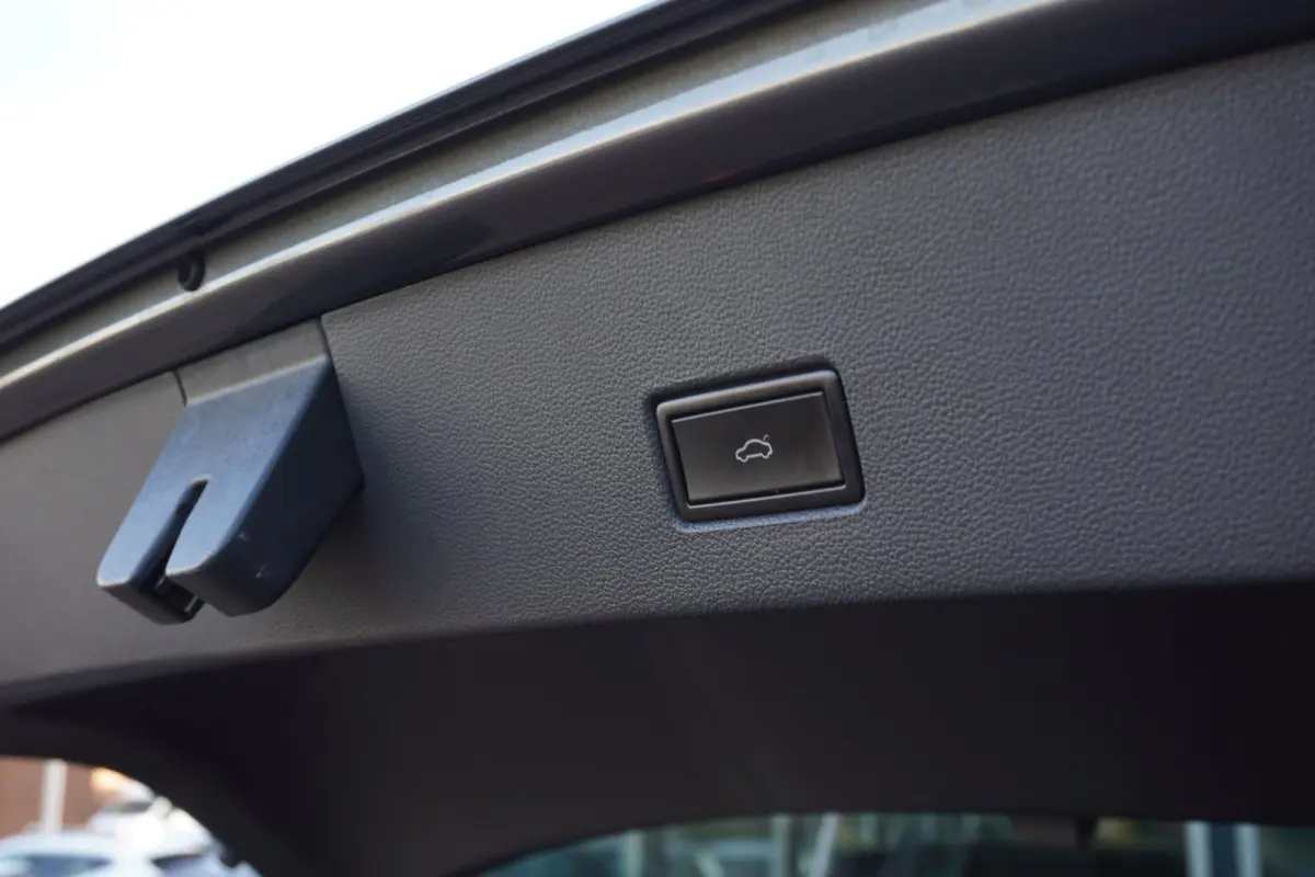 1.5 TSI Sport Automaat | Hoge instap | Airco | Elek. pakket | Vol opties | Inruil mogelijk
