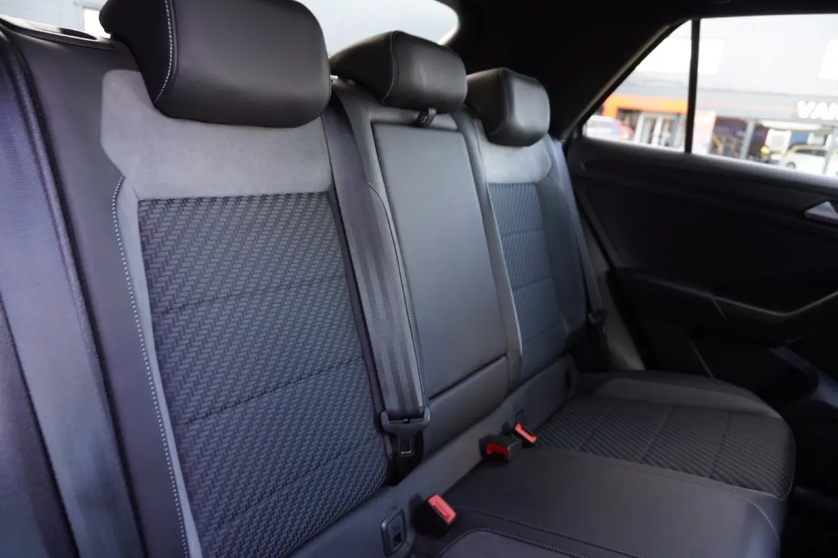 1.5 TSI Sport Automaat | Hoge instap | Airco | Elek. pakket | Vol opties | Inruil mogelijk