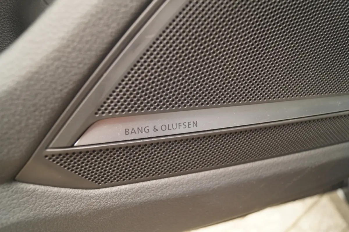 55 TFSI e PHEV Quattro S-line Competition -LEER-PANO-HUD-