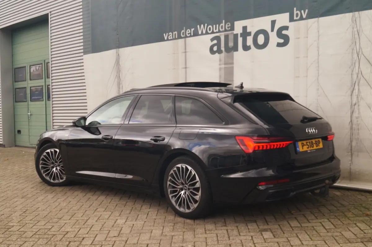 55 TFSI e PHEV Quattro S-line Competition -LEER-PANO-HUD-
