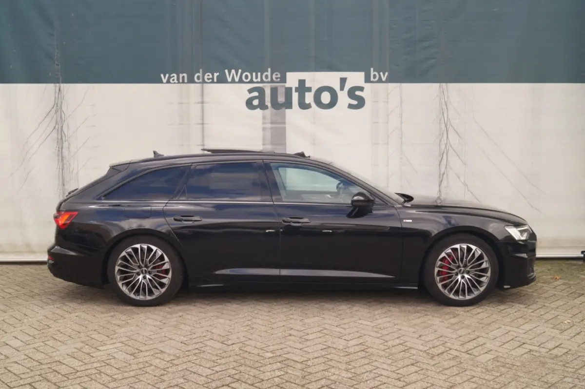 55 TFSI e PHEV Quattro S-line Competition -LEER-PANO-HUD-