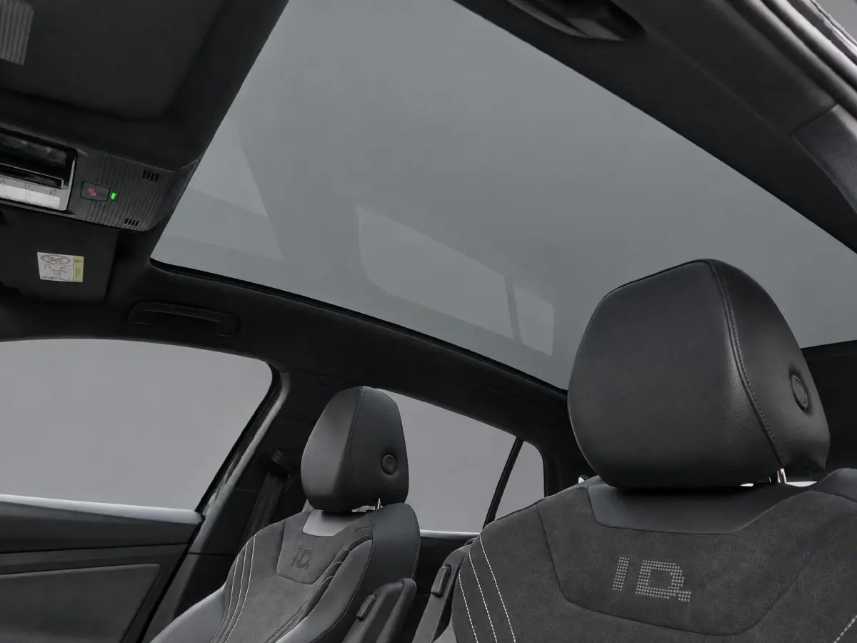 ID.5 Pro 77kWh SOH 97,21% | Pano | Head-up display | Camera | Adaptive Cruise | Rijklaarprijs