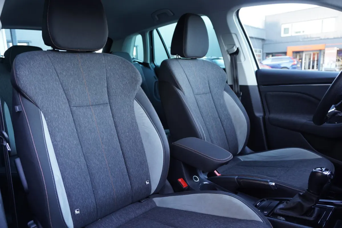 1.0 TSI Business Edition Automaat | Airco | Elek. pakket | Camera | Stuur verwarming | Trekhaak | Inruil mogelijk
