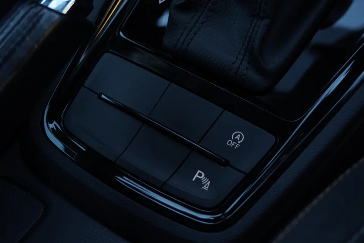 1.0 TSI Business Edition Automaat | Airco | Elek. pakket | Camera | Stuur verwarming | Trekhaak | Inruil mogelijk