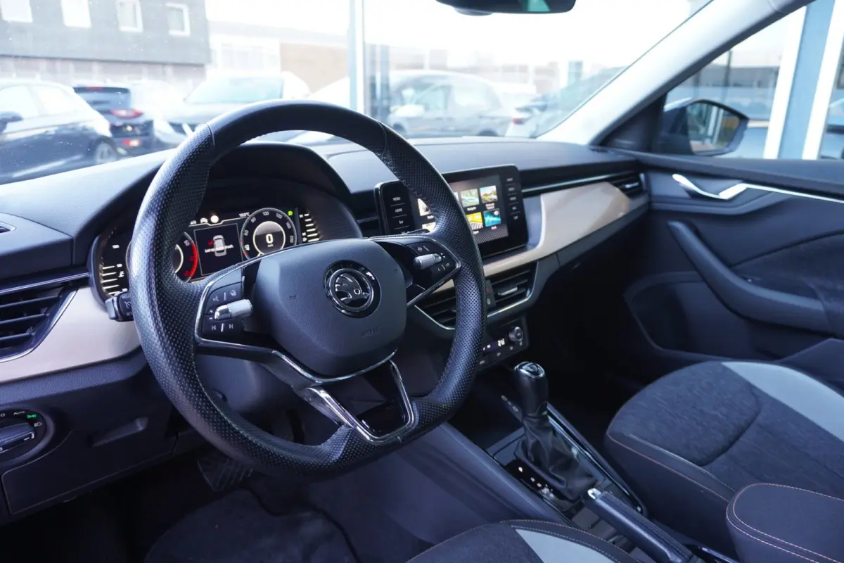 1.0 TSI Business Edition Automaat | Airco | Elek. pakket | Camera | Stuur verwarming | Trekhaak | Inruil mogelijk