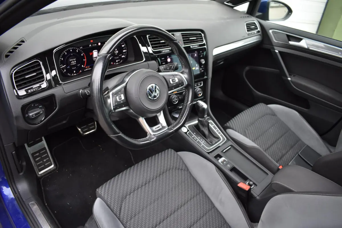 1.5 TSI Highline Business R | Pano | Digitaal dashboard | Standkachel |