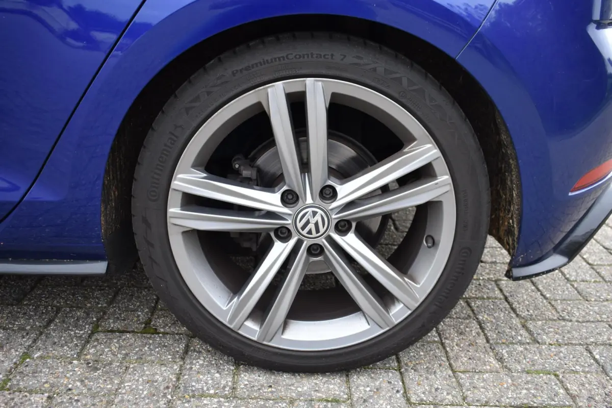1.5 TSI Highline Business R | Pano | Digitaal dashboard | Standkachel |