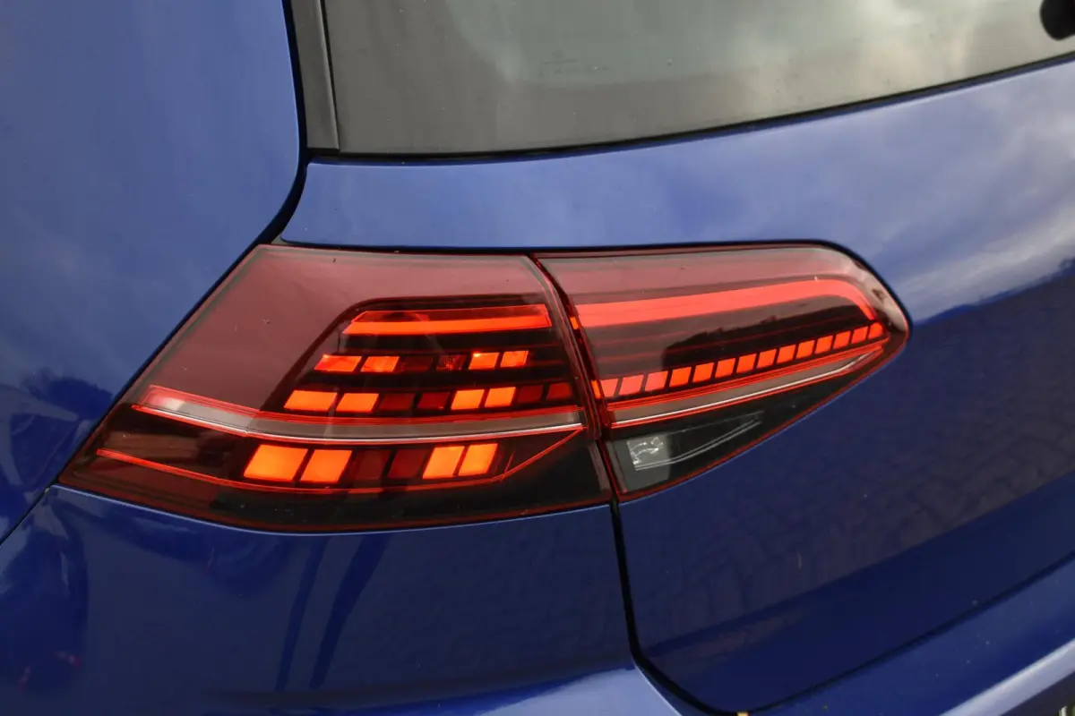1.5 TSI Highline Business R | Pano | Digitaal dashboard | Standkachel |