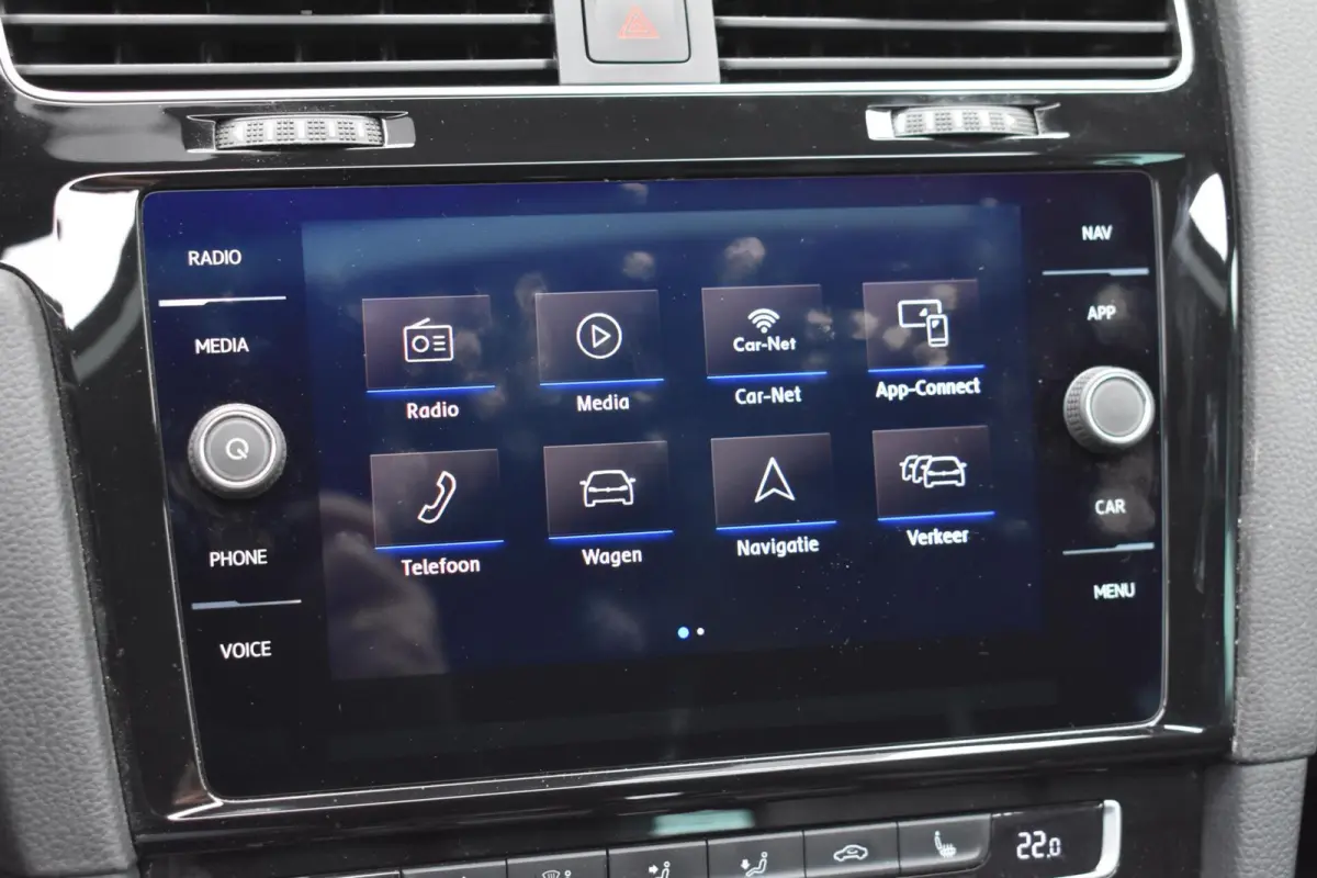 1.5 TSI Highline Business R | Pano | Digitaal dashboard | Standkachel |
