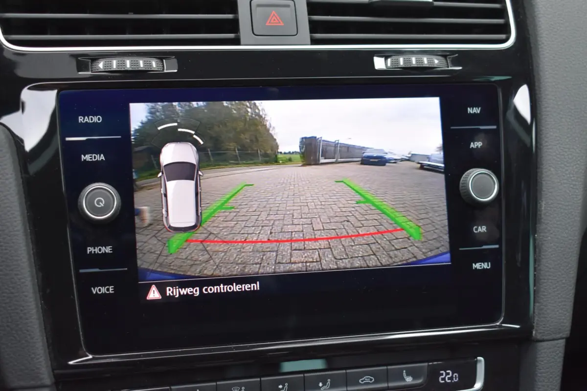 1.5 TSI Highline Business R | Pano | Digitaal dashboard | Standkachel |