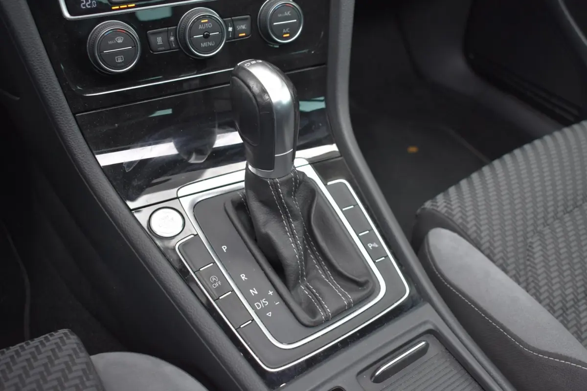 1.5 TSI Highline Business R | Pano | Digitaal dashboard | Standkachel |