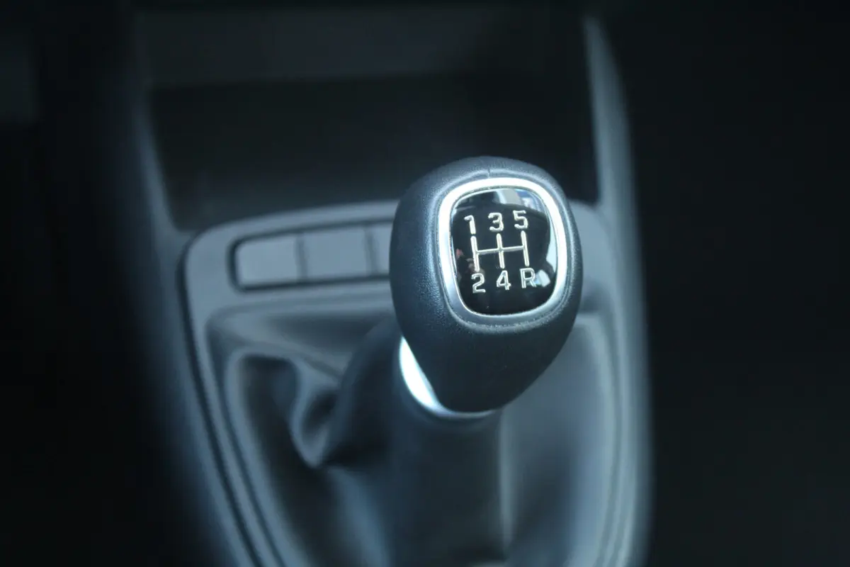 1.0 Comfort Smart l Cruise Control l Lane Assist l Achteruitrijcamera l Airco l DAB l Apple Carplay/ Android Auto