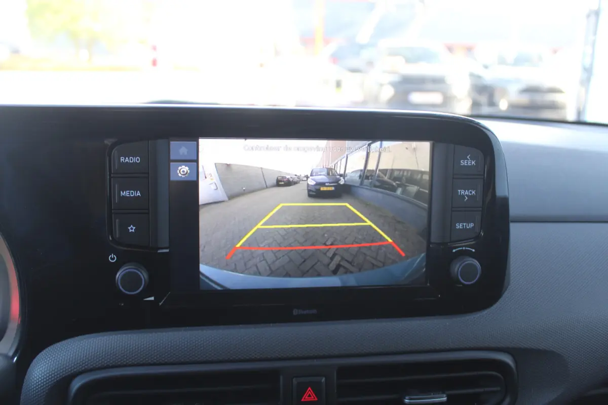 1.0 Comfort Smart l Cruise Control l Lane Assist l Achteruitrijcamera l Airco l DAB l Apple Carplay/ Android Auto