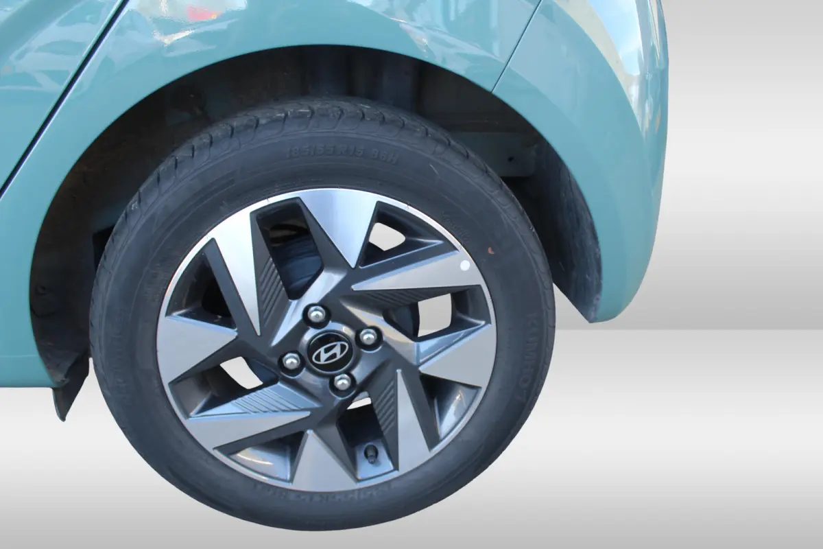 1.0 Comfort Smart l Cruise Control l Lane Assist l Achteruitrijcamera l Airco l DAB l Apple Carplay/ Android Auto