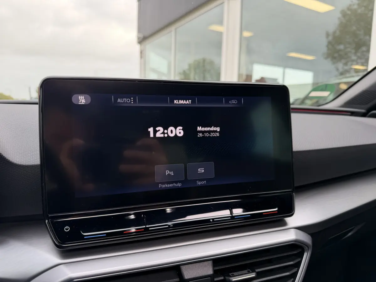 1.4 TSI eHybrid PHEV FR Business Intense PANO | Camera