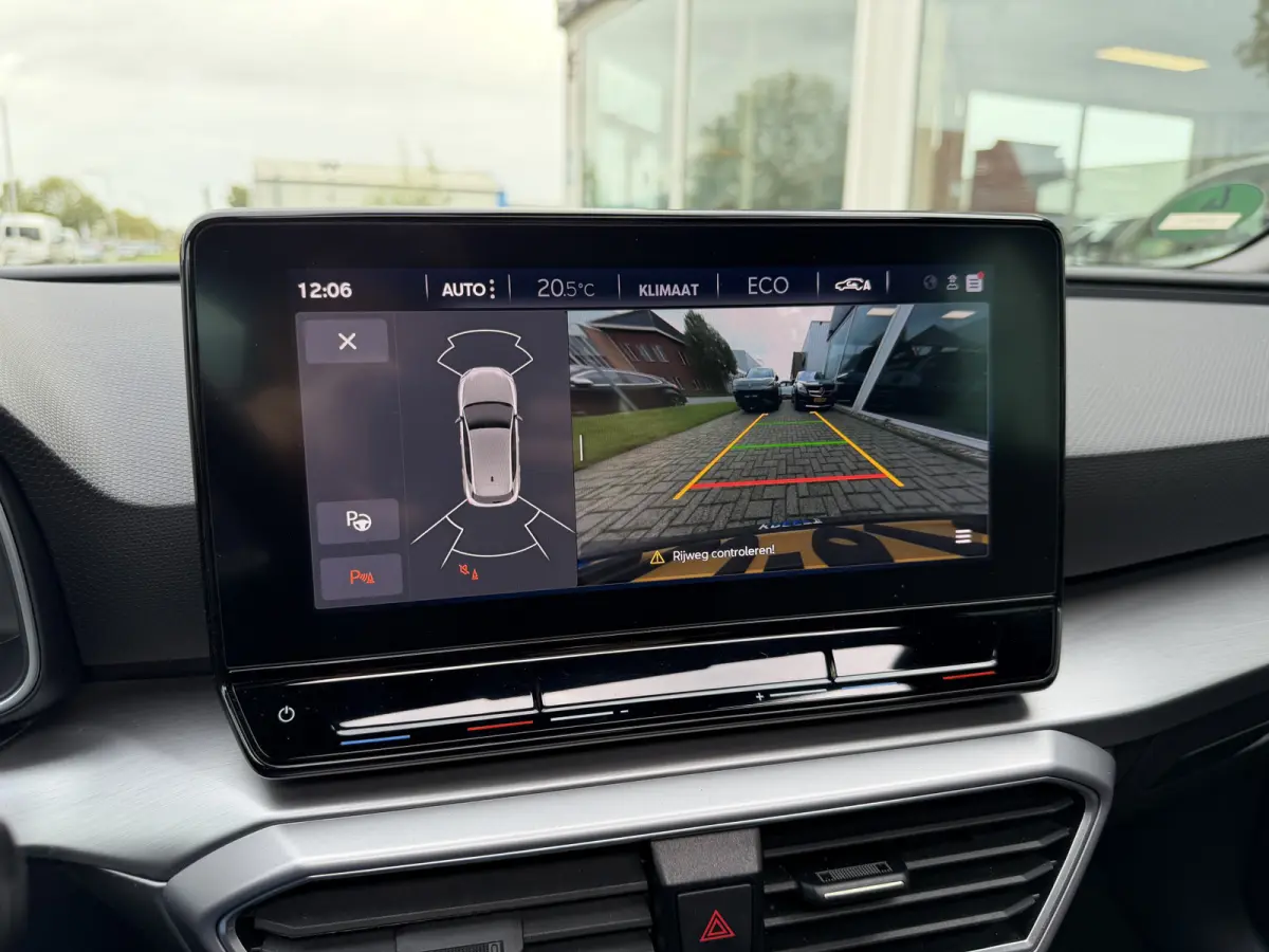 1.4 TSI eHybrid PHEV FR Business Intense PANO | Camera