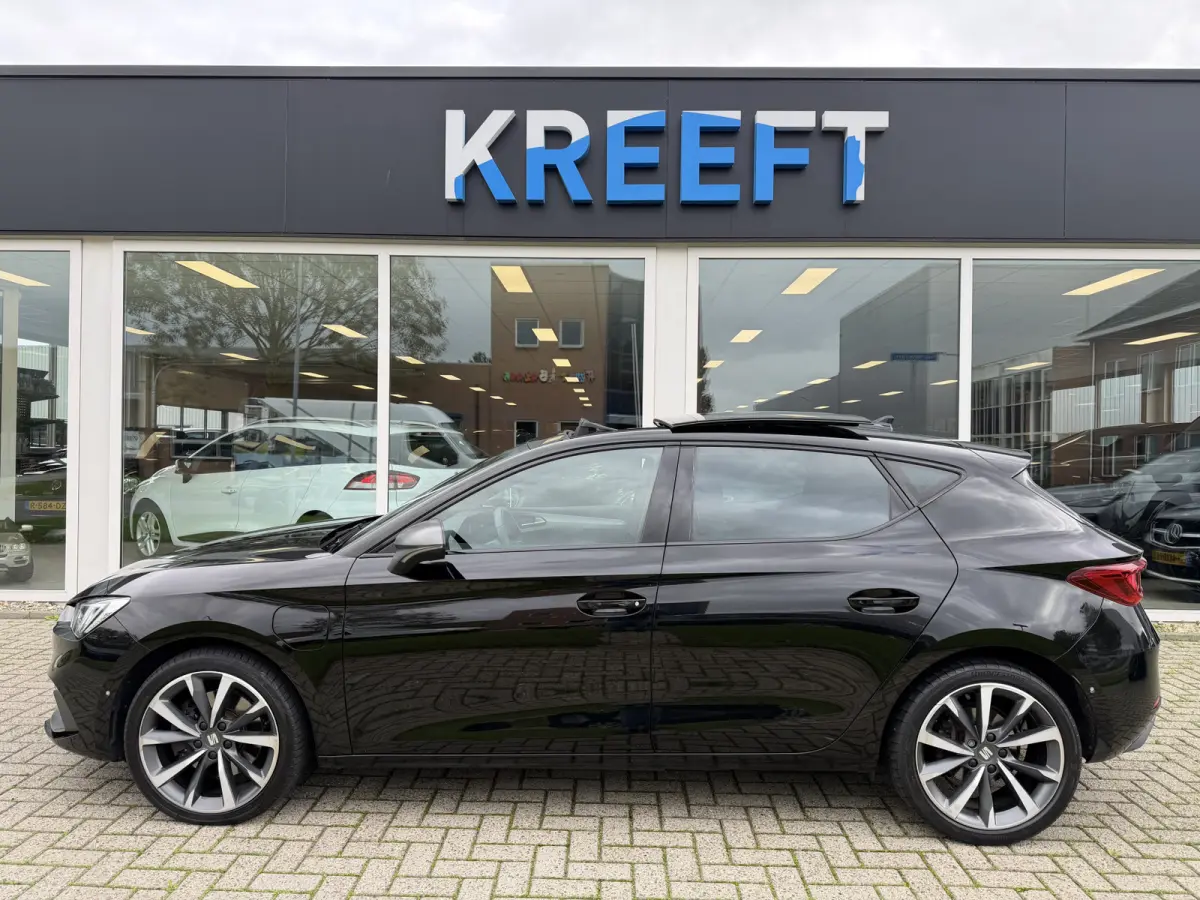 1.4 TSI eHybrid PHEV FR Business Intense PANO | Camera
