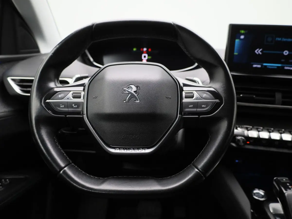 Hybrid 225 e-Auto8 Allure | Automaat | Half-Leder | Navigatie | Virtual cockpit | Cruise control | Sfeer verlichting | DAB | Elec achterklep | Stoel verwarming | Climate control | Parkeer se