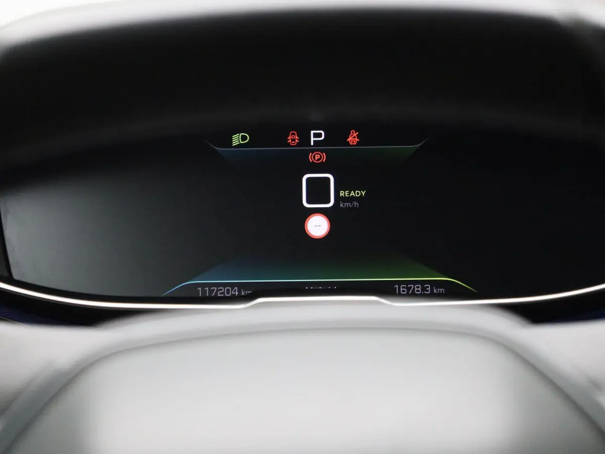 Hybrid 225 e-Auto8 Allure | Automaat | Half-Leder | Navigatie | Virtual cockpit | Cruise control | Sfeer verlichting | DAB | Elec achterklep | Stoel verwarming | Climate control | Parkeer se