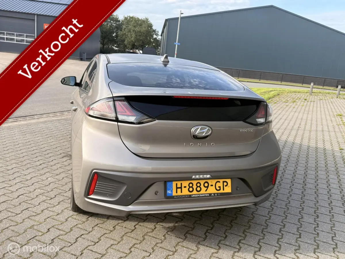 Premium 38 kWh | Leder | Stoelkoeling | Stoelverwarming | Camera | Allseason