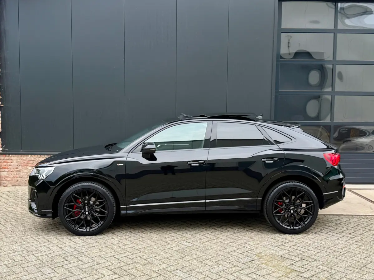 35 TFSI S-Line 150 pk Blackstyle/pano/Camera/sfeerverlichting