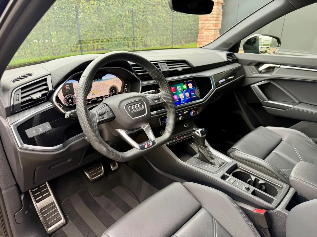35 TFSI S-Line 150 pk Blackstyle/pano/Camera/sfeerverlichting