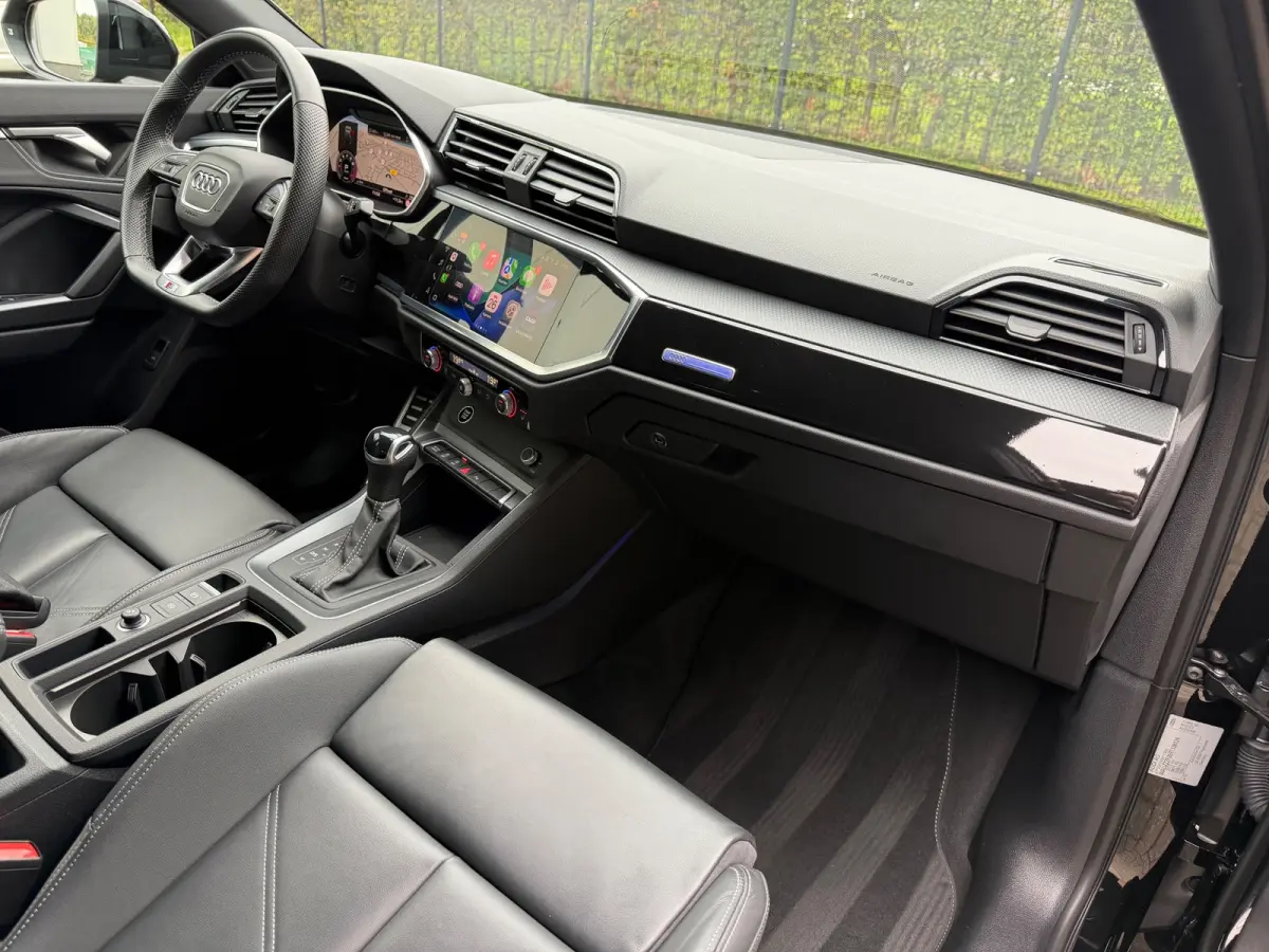 35 TFSI S-Line 150 pk Blackstyle/pano/Camera/sfeerverlichting