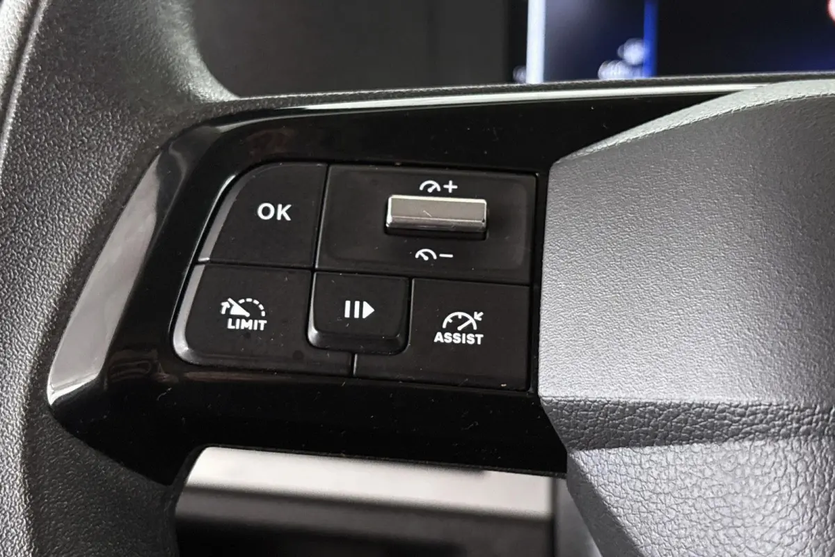1.5 Diesel 120 S&S L2 Facelift Camera Apple CarPlay Tweezitsbank
