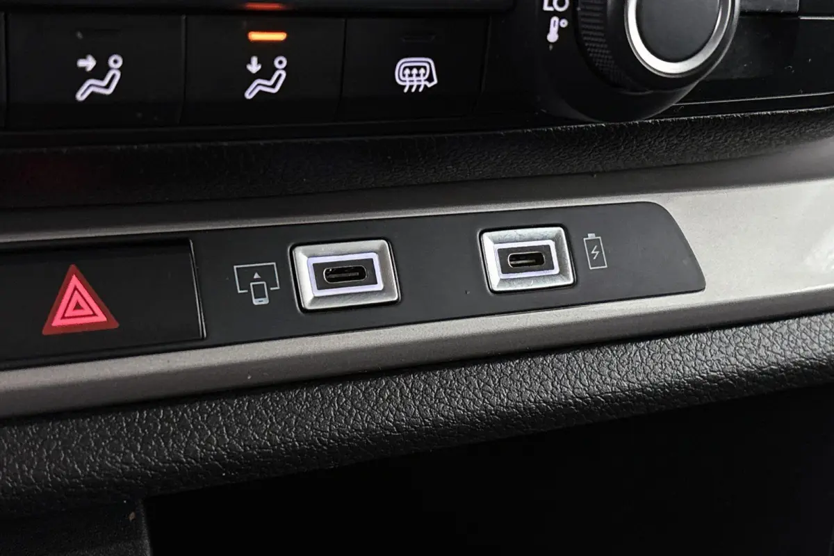 1.5 Diesel 120 S&S L2 Facelift Camera Apple CarPlay Tweezitsbank