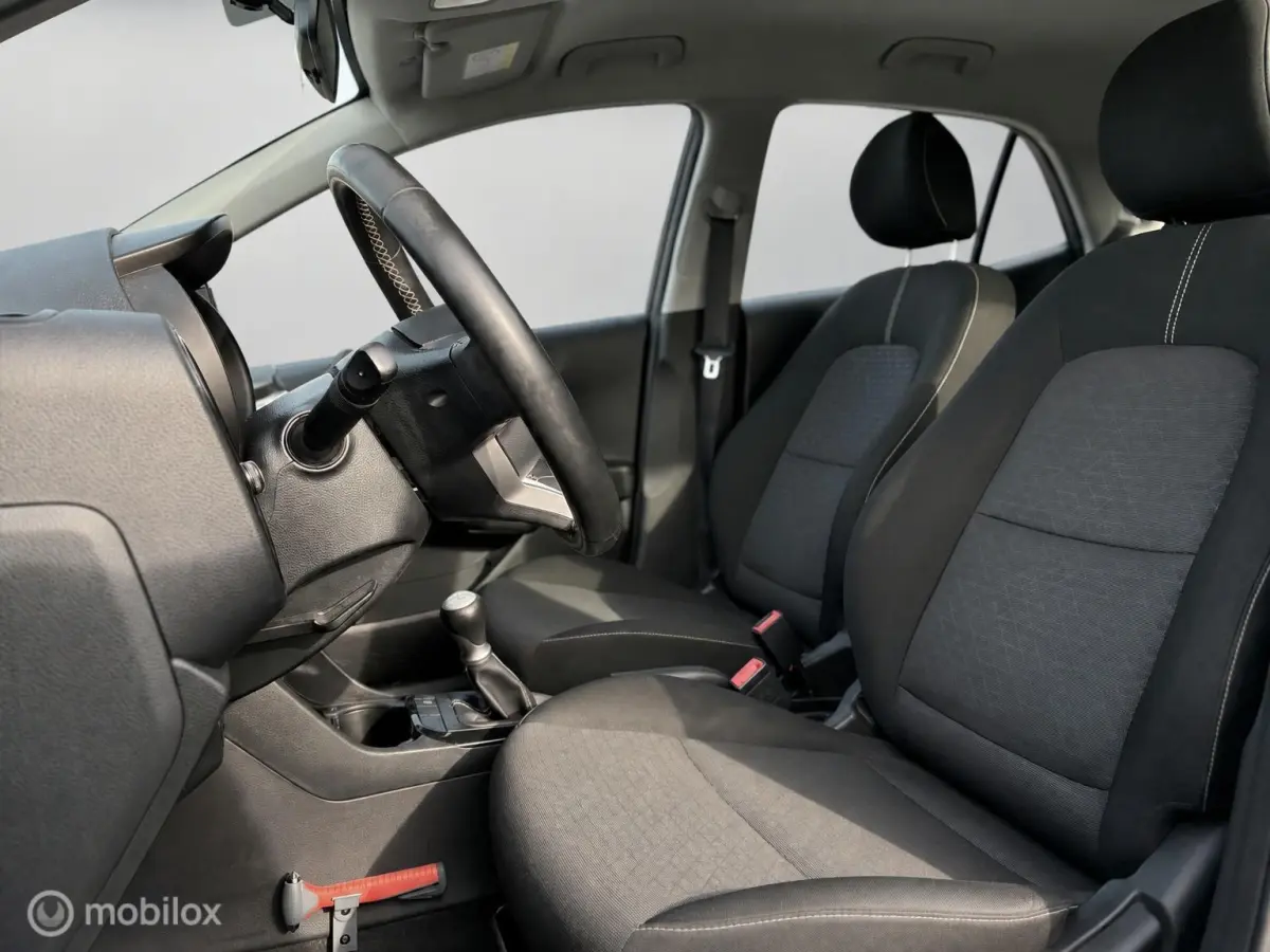 1.0 CVVT DynamicLine | CarPlay | Camera | Airco | LM Velgen | 5-Deurs