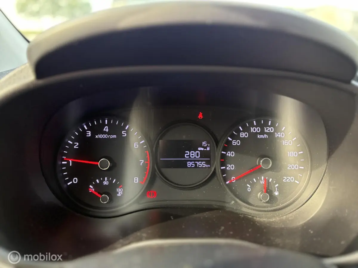 1.0 CVVT DynamicLine | CarPlay | Camera | Airco | LM Velgen | 5-Deurs