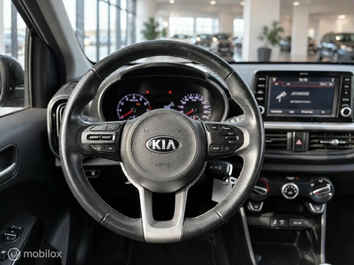 1.0 CVVT DynamicLine | CarPlay | Camera | Airco | LM Velgen | 5-Deurs