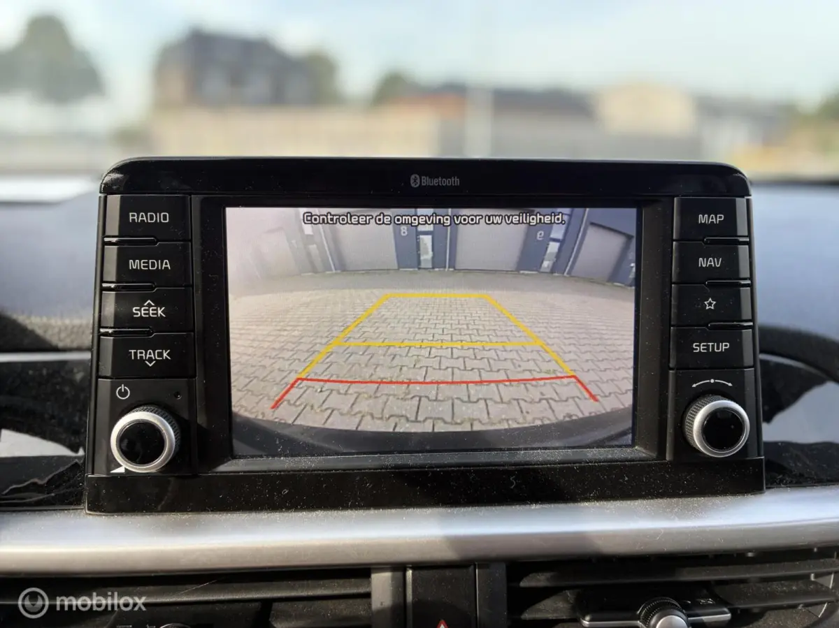 1.0 CVVT DynamicLine | CarPlay | Camera | Airco | LM Velgen | 5-Deurs