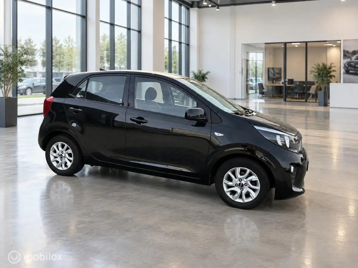1.0 CVVT DynamicLine | CarPlay | Camera | Airco | LM Velgen | 5-Deurs