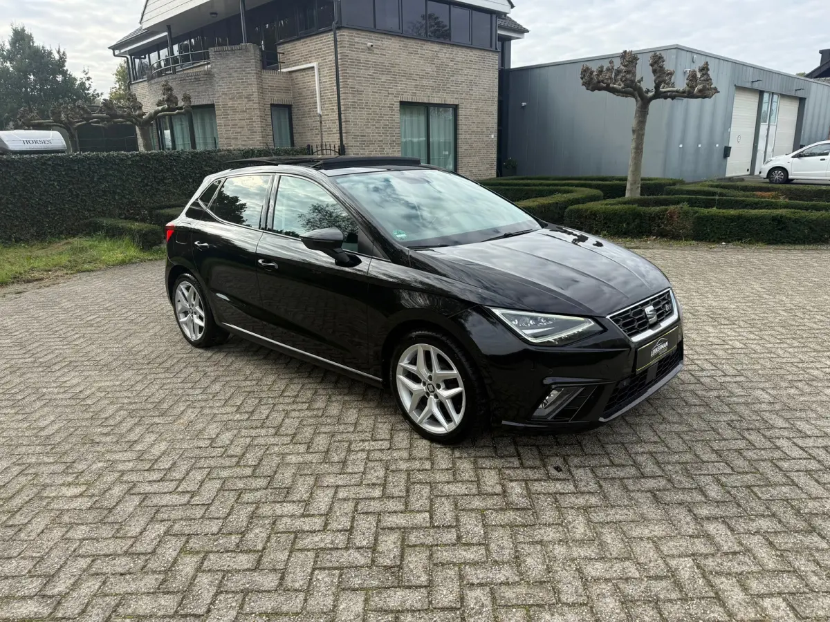 1.5 TSI FR PANO I LED I CARPLAY I CAMERA I 150PK I NAVI I 2E EIG