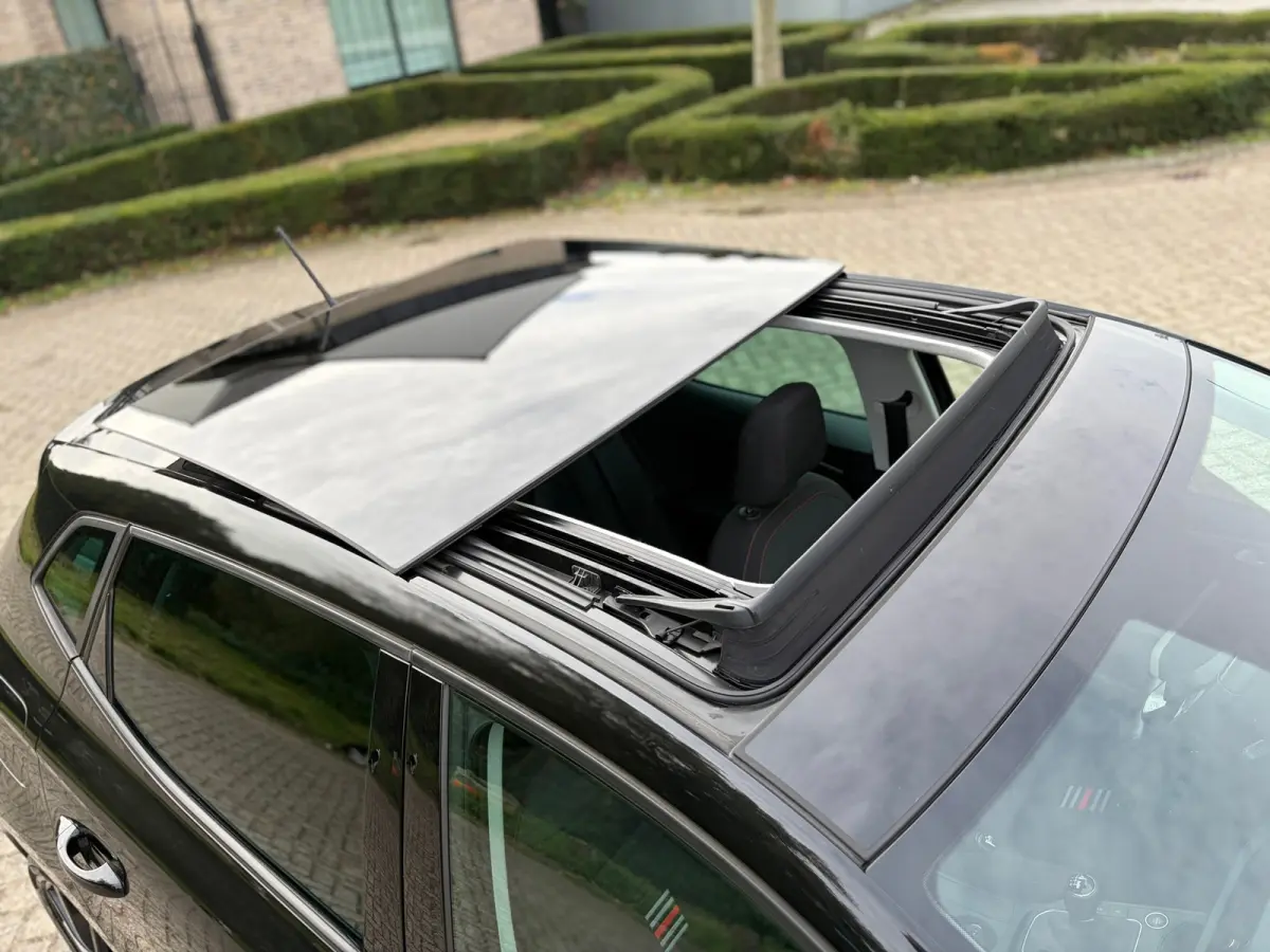 1.5 TSI FR PANO I LED I CARPLAY I CAMERA I 150PK I NAVI I 2E EIG