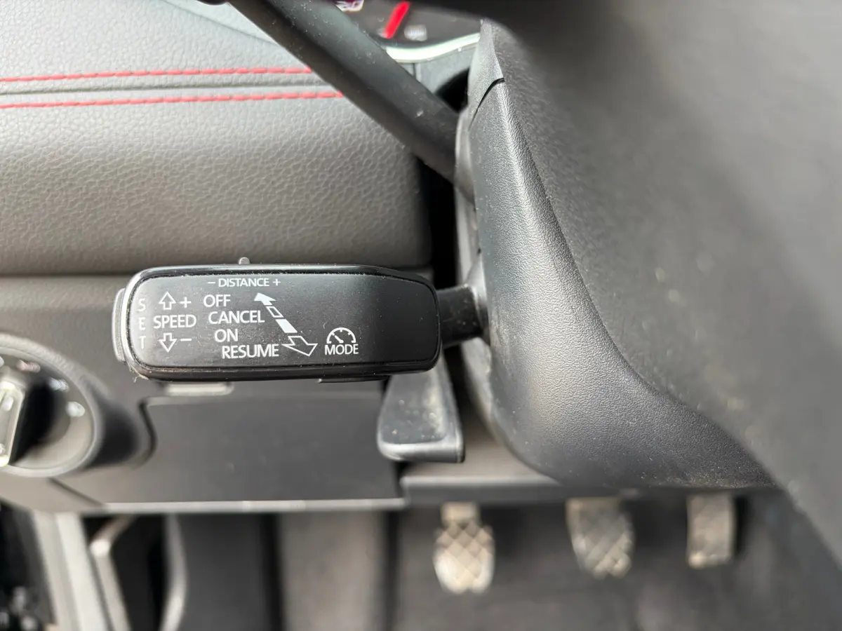 1.5 TSI FR PANO I LED I CARPLAY I CAMERA I 150PK I NAVI I 2E EIG