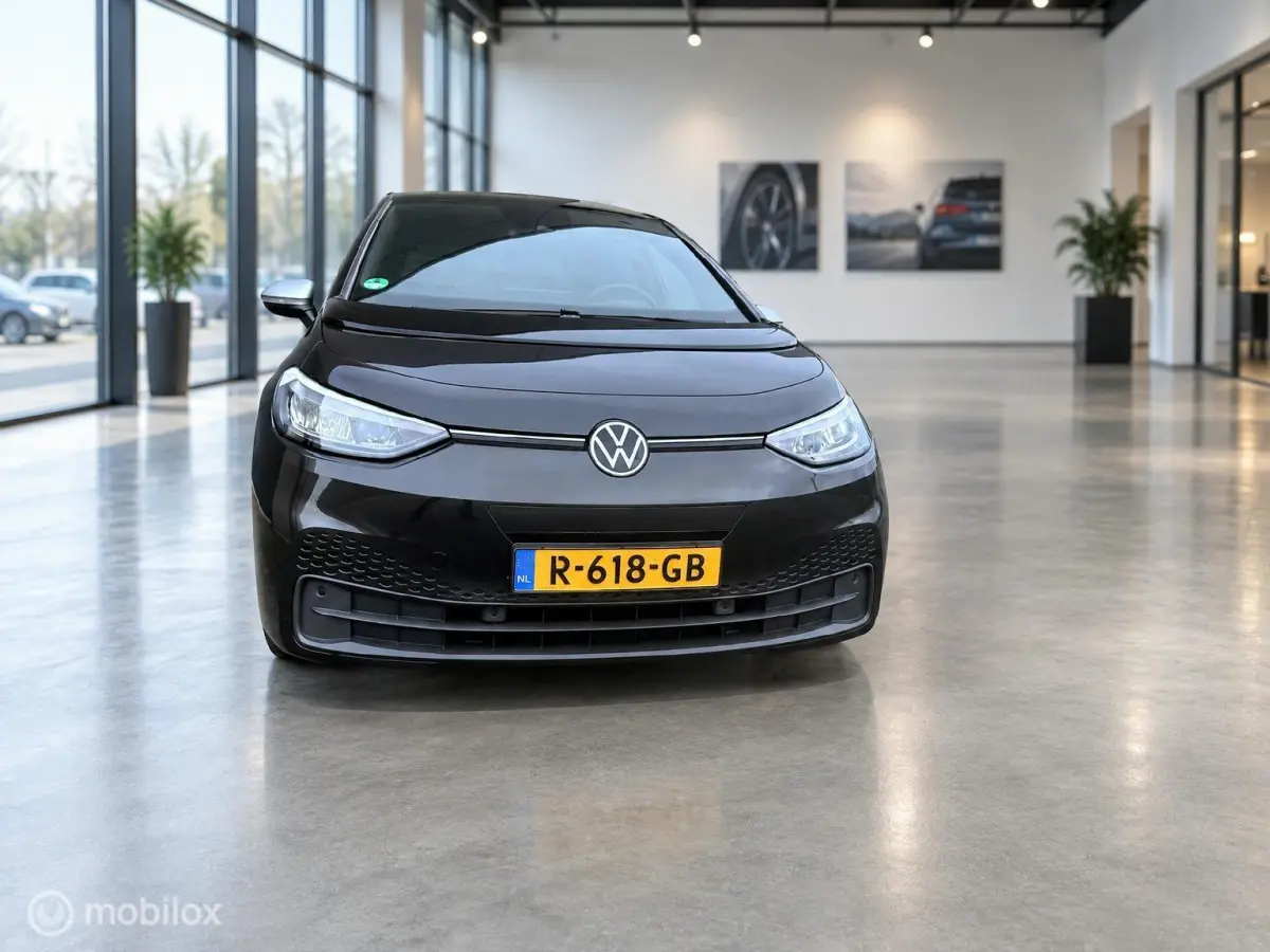 First 58 kWh | SOH 91% | Slechts 66.761 KM | APK 08/2028 | 2 Sleutels |ALL SEASON BANDEN