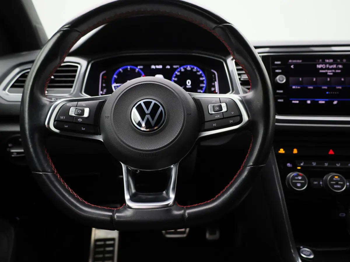 1.5 TSI Sport 150 PK | Automaat | Panoramadak | Navigatie | Adaptive Crusie Control | Lane Assist | Stoelverwarming | Achteruitrijcamera | Elektrische achterklep |