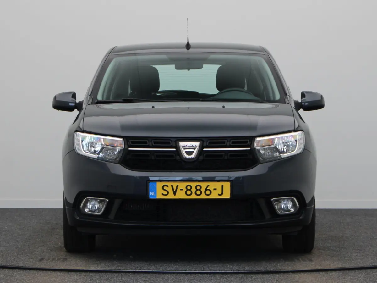 0.9 TCe SL Royaal | Cruise Control | Airconditioning | Lichtmetalen velgen | Parkeersensoren | Bluetooth |