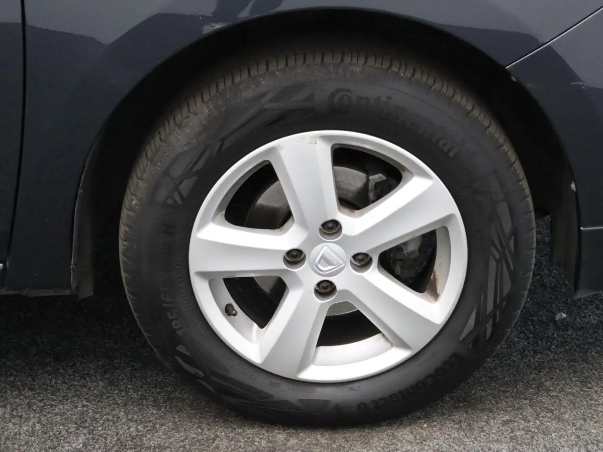 0.9 TCe SL Royaal | Cruise Control | Airconditioning | Lichtmetalen velgen | Parkeersensoren | Bluetooth |